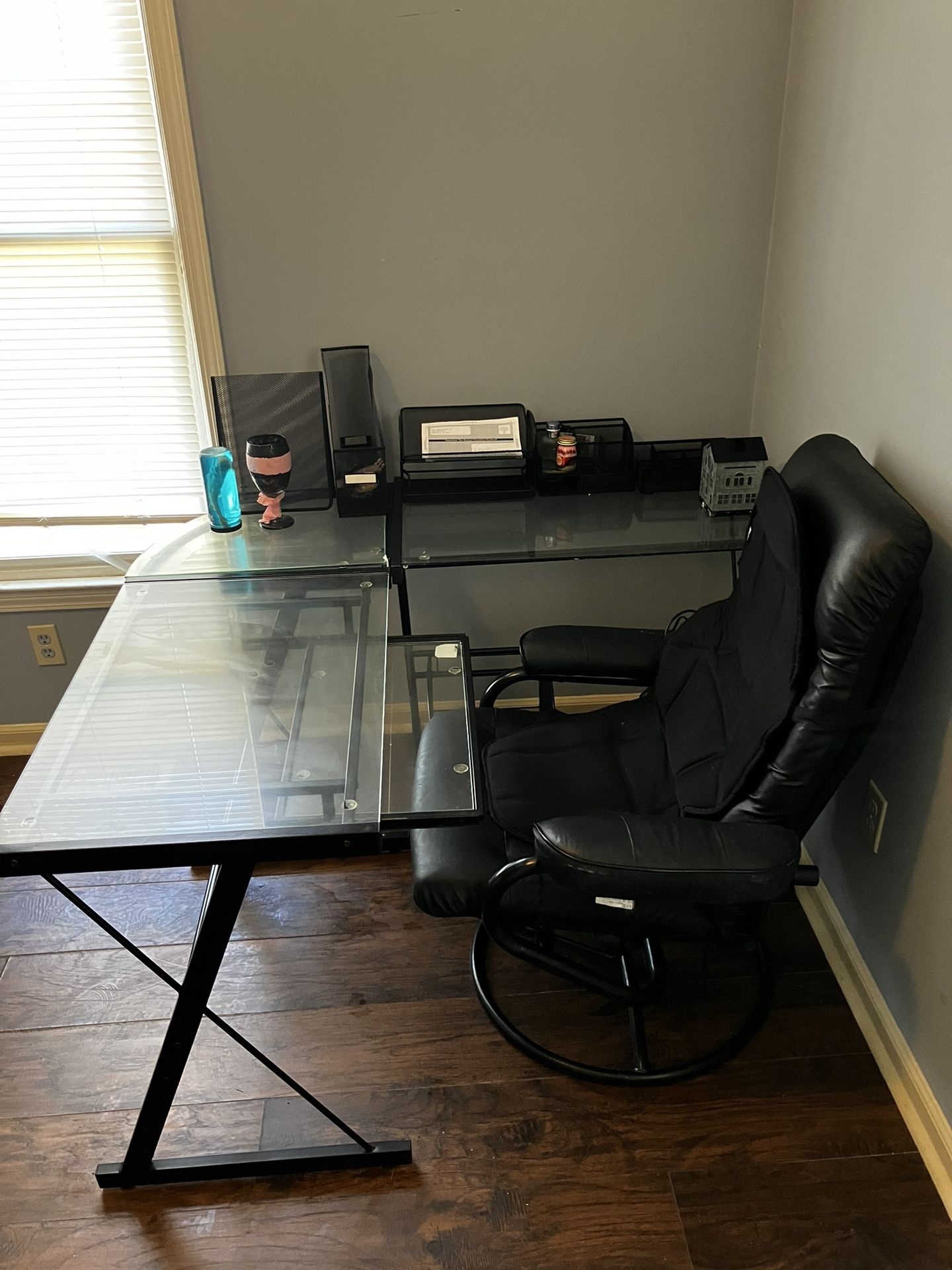 GLASS DESK WITH MASSAGE DESK CHAIR AND ACCESSORIES 