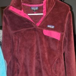 Women's Maroon And Red Patagonia Medium EUC