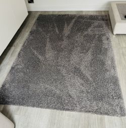 IKEA 4x6 Grey Rug 