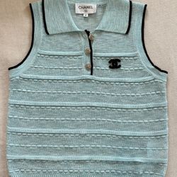 CHANEL Sleeveless Knit Polo Top Wool Blend – CC Rhinestone Buttons – Size 38 – Made in Italy 