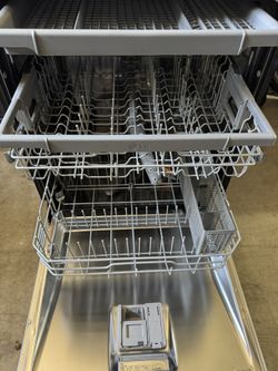 LG Smart Dishwasher 3 Racks