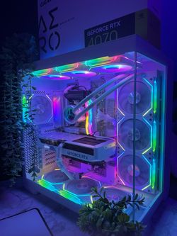 8K White Gaming PC