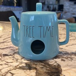 Rae Dunn Tea Time Pot