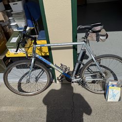 Men’s 21 Speed Raleigh Technium Mountain Bike