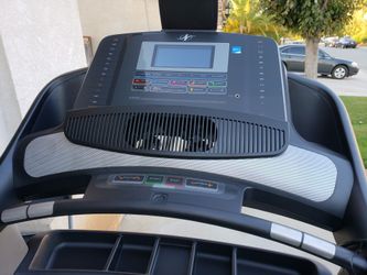 Nordictrack Elite 3750 Treadmill for Sale in Beaumont CA OfferUp