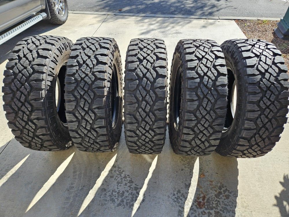 New Takeoff GoodYear Wrangler Tires