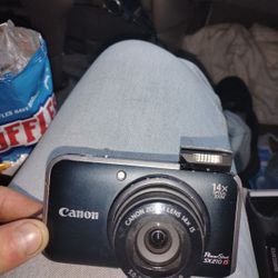Canon PowerShot SX210 IS 