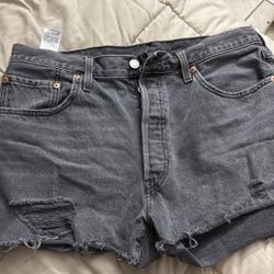 Levi’s shorts
