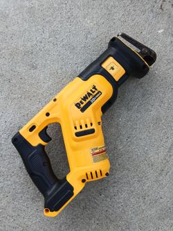 Dewalt Tools 20v max sawsaw hacksaw hackzall Sawzall