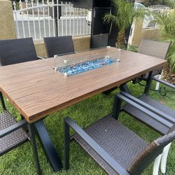 Brand New Patio Outdoor Dining Table Set 