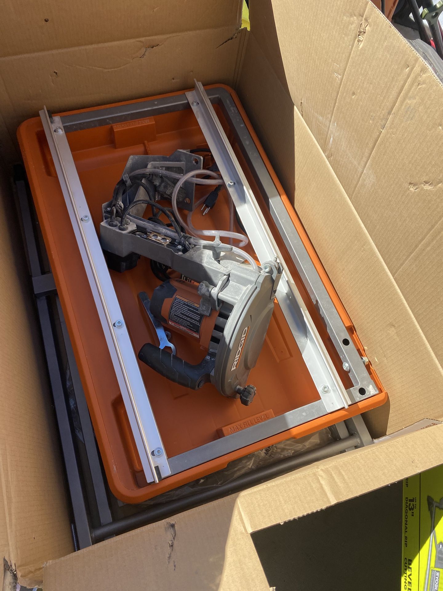 Wet Tile Saw 7 Inch Ridgid Corded With Stand New In Box In South Scottsdale