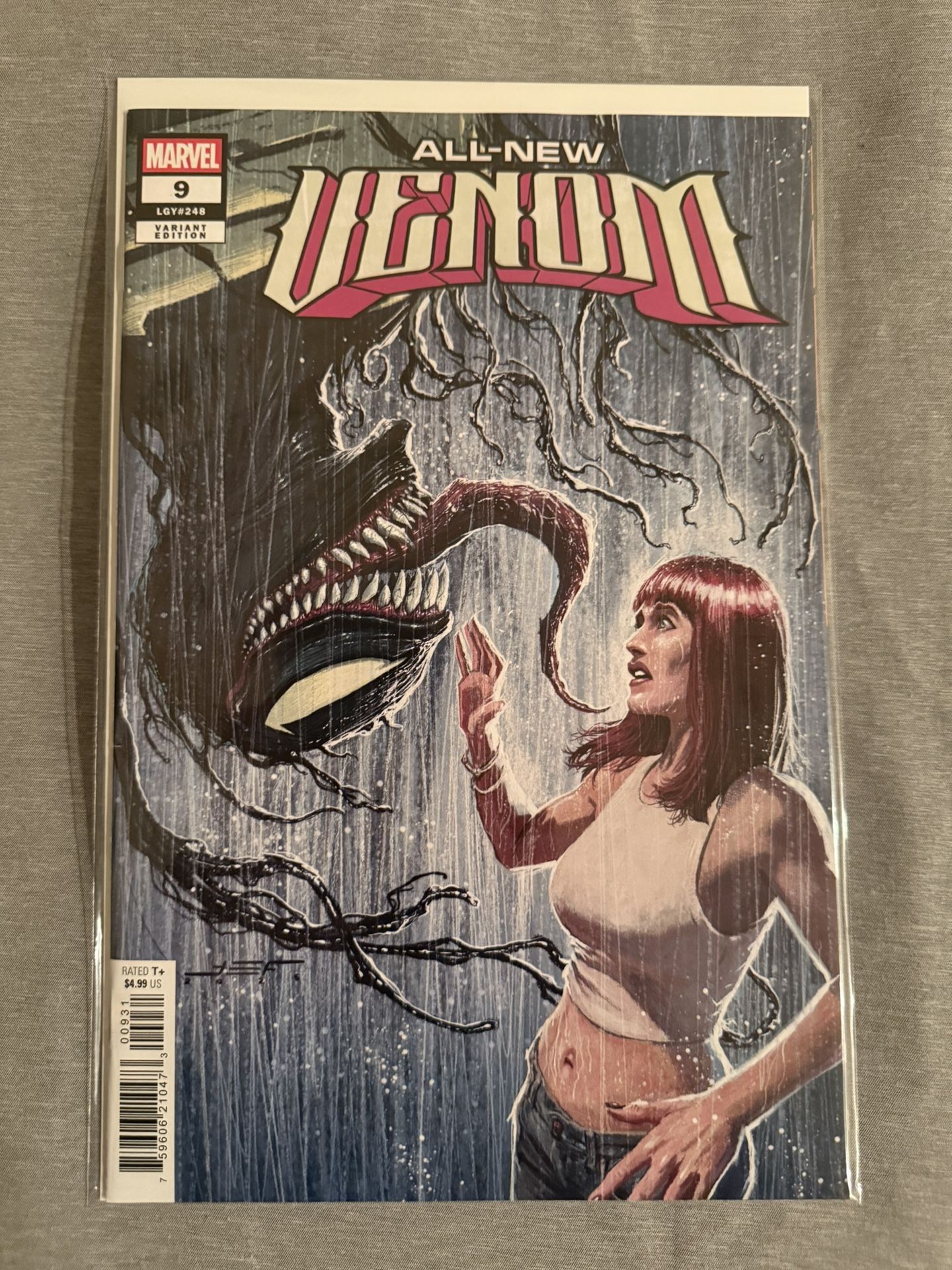 All-New Venom #9 Ferreyra Variant