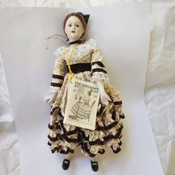 Vintage Norman Rockwell Porcelain Figurine / Ornament