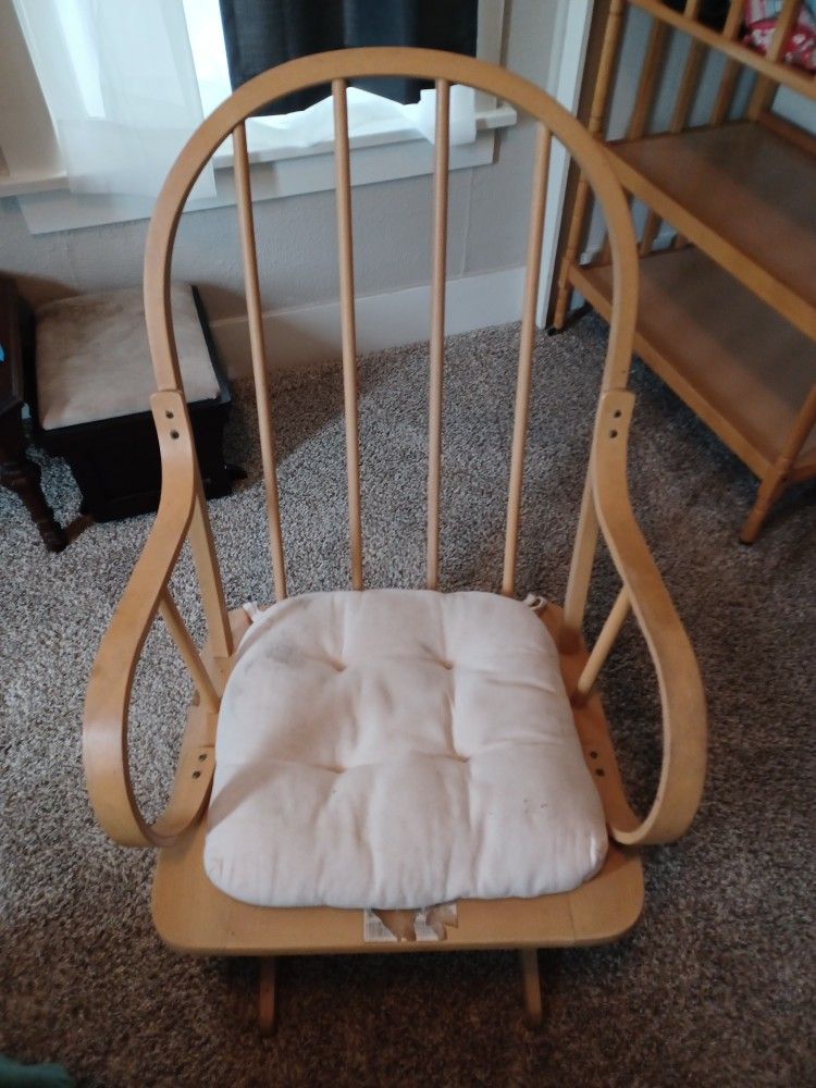 Wooden Rocking Chair