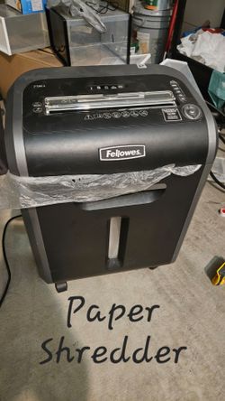 Paper Shredder rolling