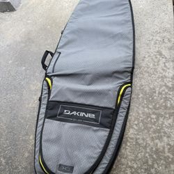 6’0” Dakine Mission Thruster Surfboard Travel Bag