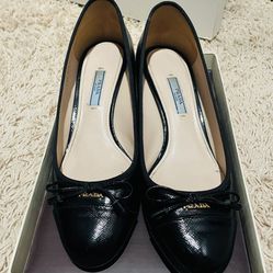 PRADA Women’s Shoes  Size 39.5