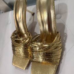 Gold Stiletto High Heels Ladies Size 8 1/2 