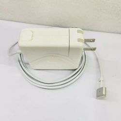 Macbook Air Charge