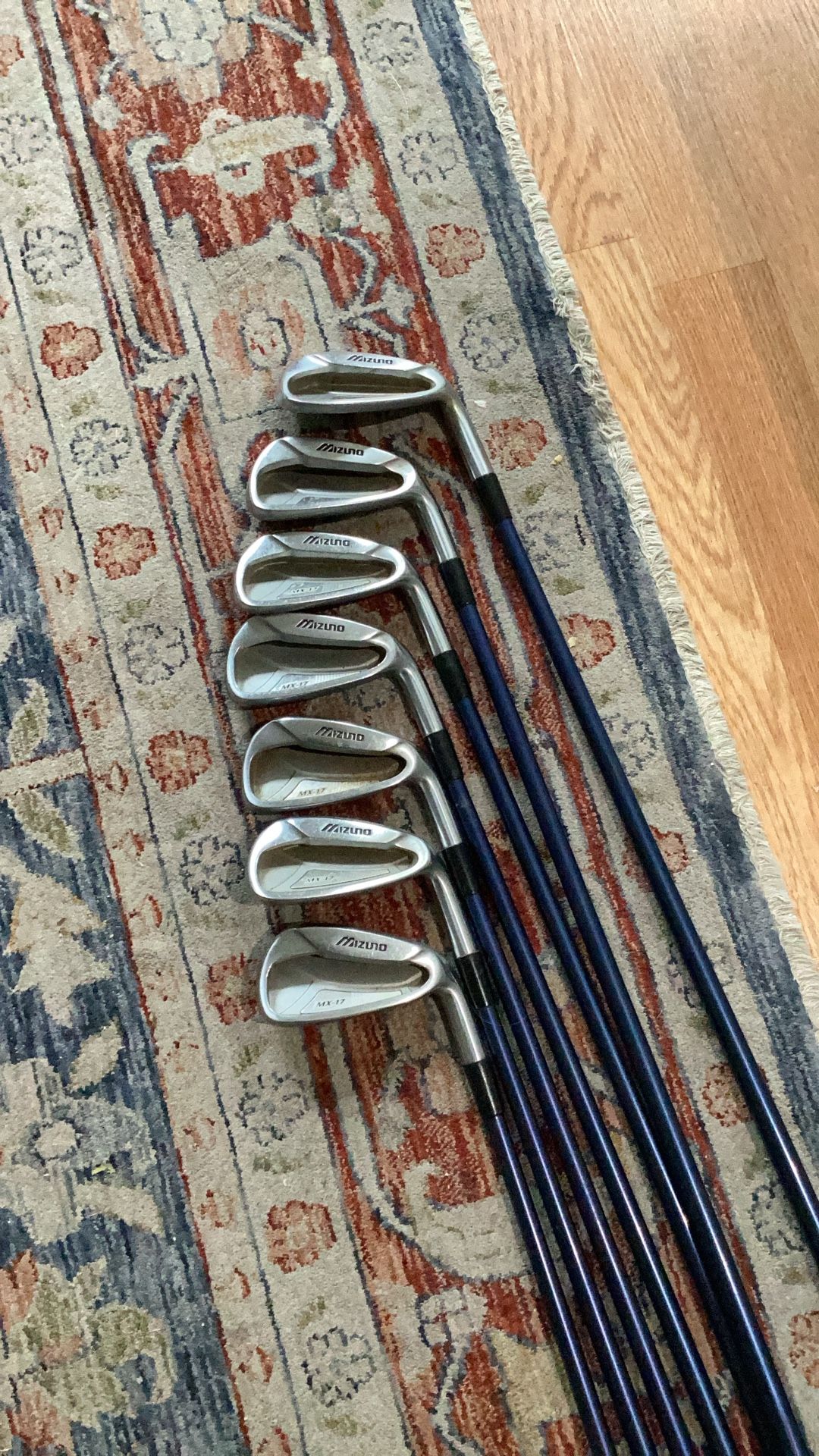 MIZUNO  MX 17 iron set of golf club very good condition