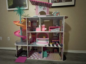 LOL DOLL HOUSE