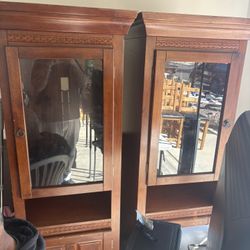 Selling Hutch And Art Work Solid Wood 