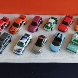 HOT WHEELS EXCLUSIVE GROUP 