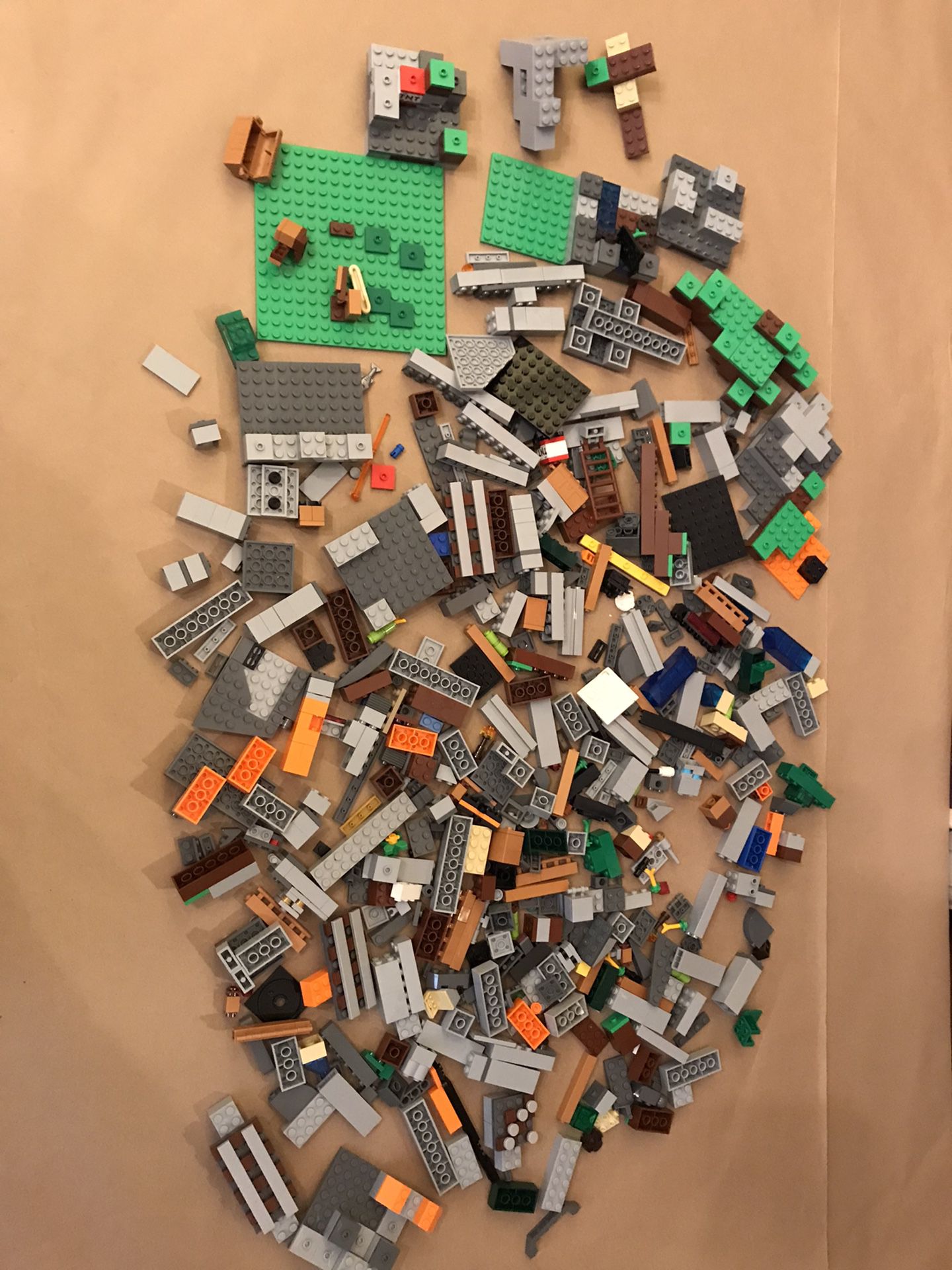 Lego 2LB+ 10oz with baseplate Lot 