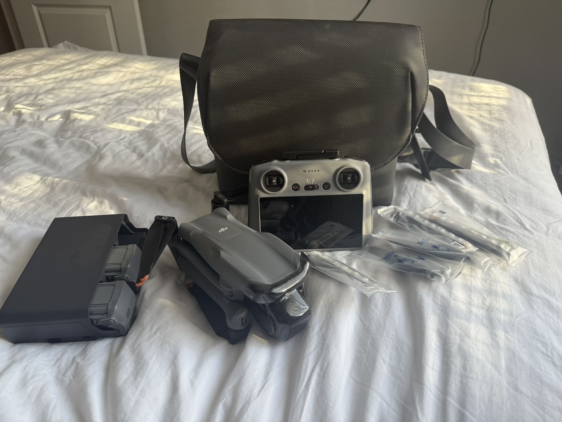 DJI Air 3 Fly More Combo – Like New! Used Only Twice