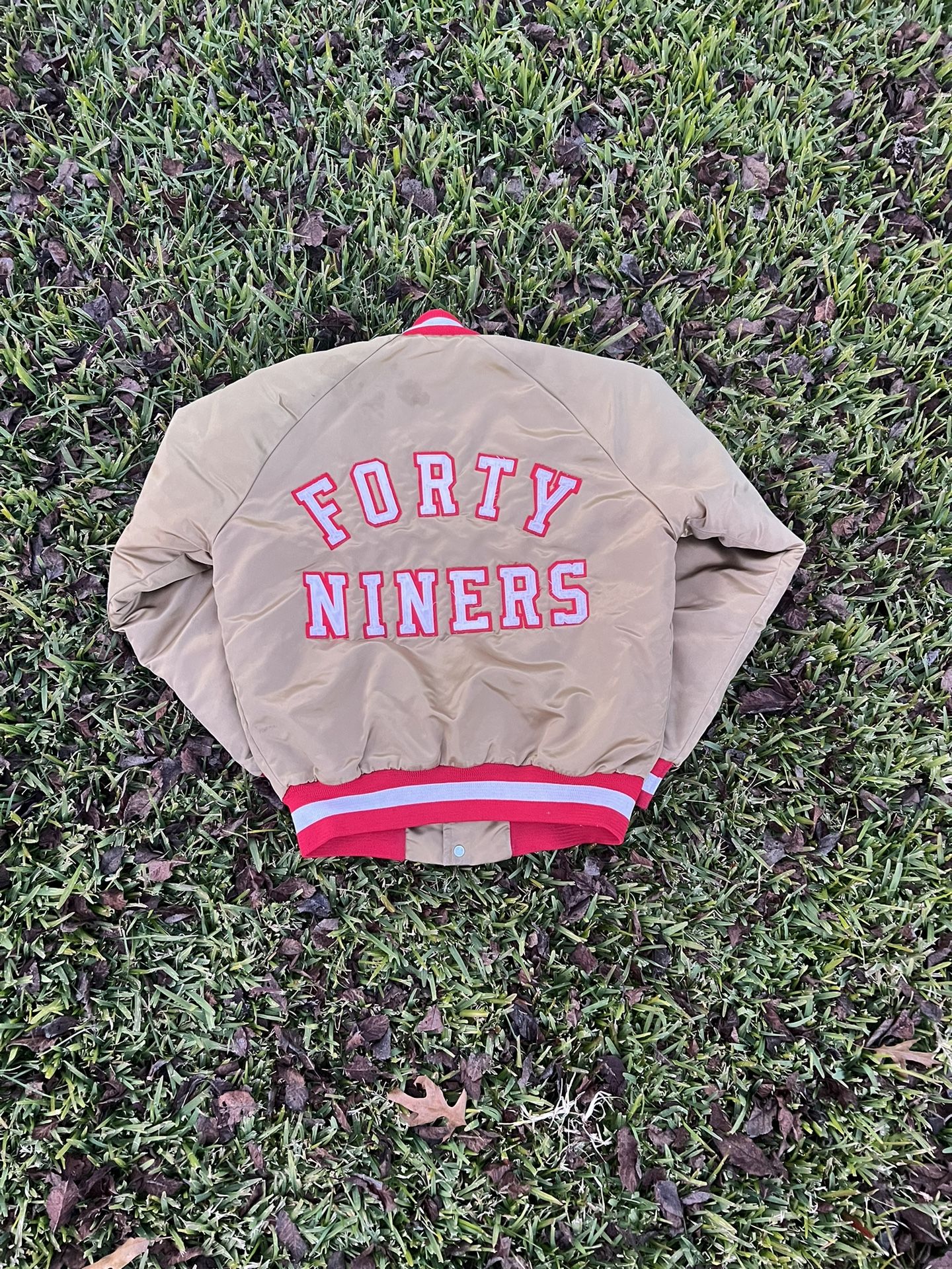 Vintage San Francisco 49ers Gold Bomber Jacket In Youth Size for Sale in  Concord, CA - OfferUp