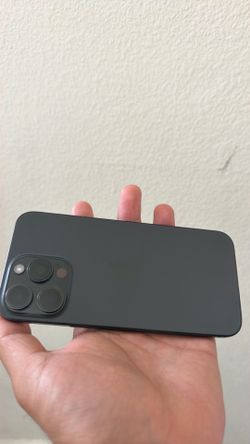 iPhone 15 Pro Max Unlocked