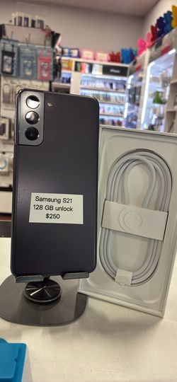 Samsung s21 128 gb Unlocked – Free Charger + Warranty!