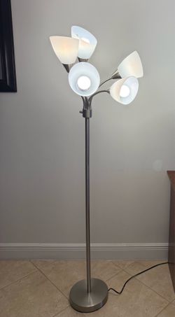 Modern 5-Light Floor Lamp – Brushed Nickel Finish