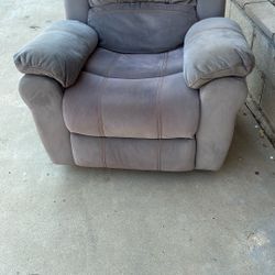 Recliner 