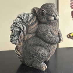 Very Heavy Outdoor Squirrel 7”