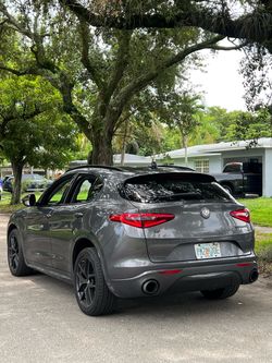 2021 Alfa Romeo Stelvio