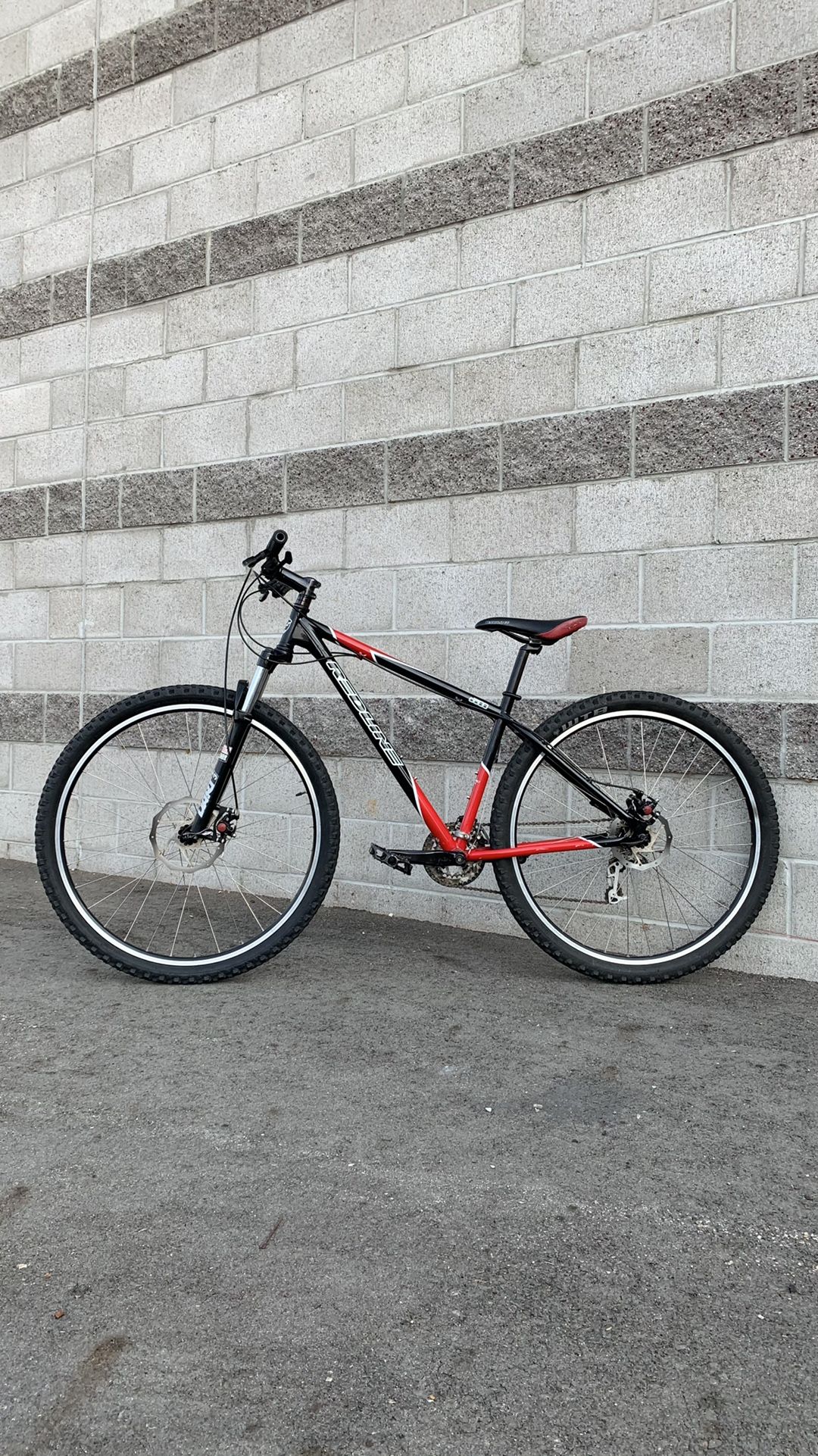 Redline 29” Mountain Bike (SOLD)