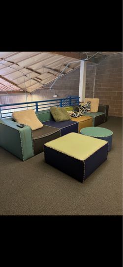 Sectional couch