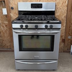 Frigidaire-gas-range