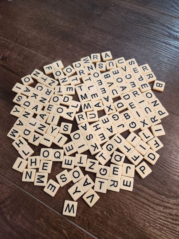 Individual Scrabble Letter Tiles, Authentic Scrabble Tiles, Scrabble Letters A to Z, 144 pcs , washable, 0.75x0.75inch