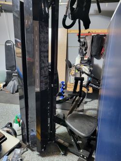 Weight training machine