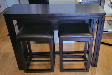 Expandable Counter Height Dining Table w/ 2 Stools