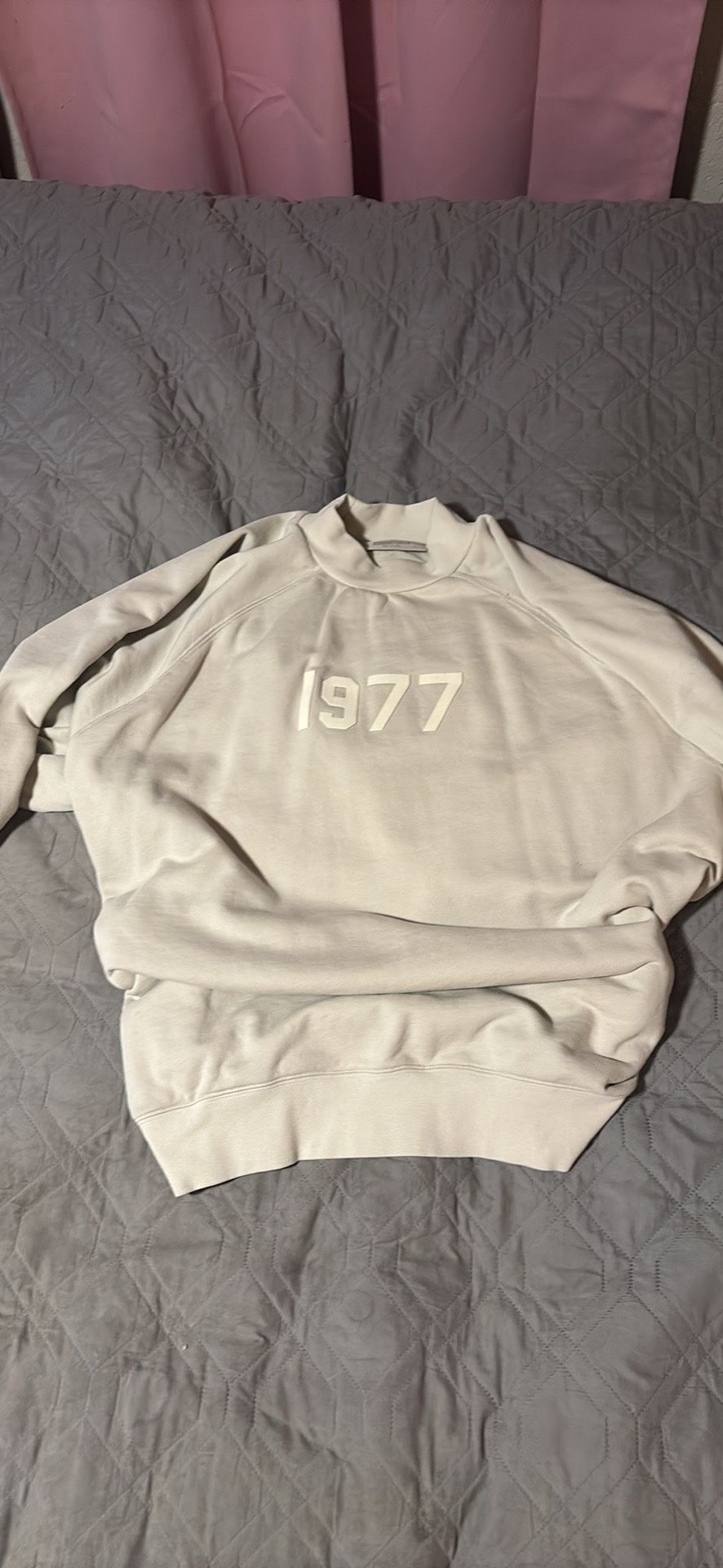 Essentials long sleeve