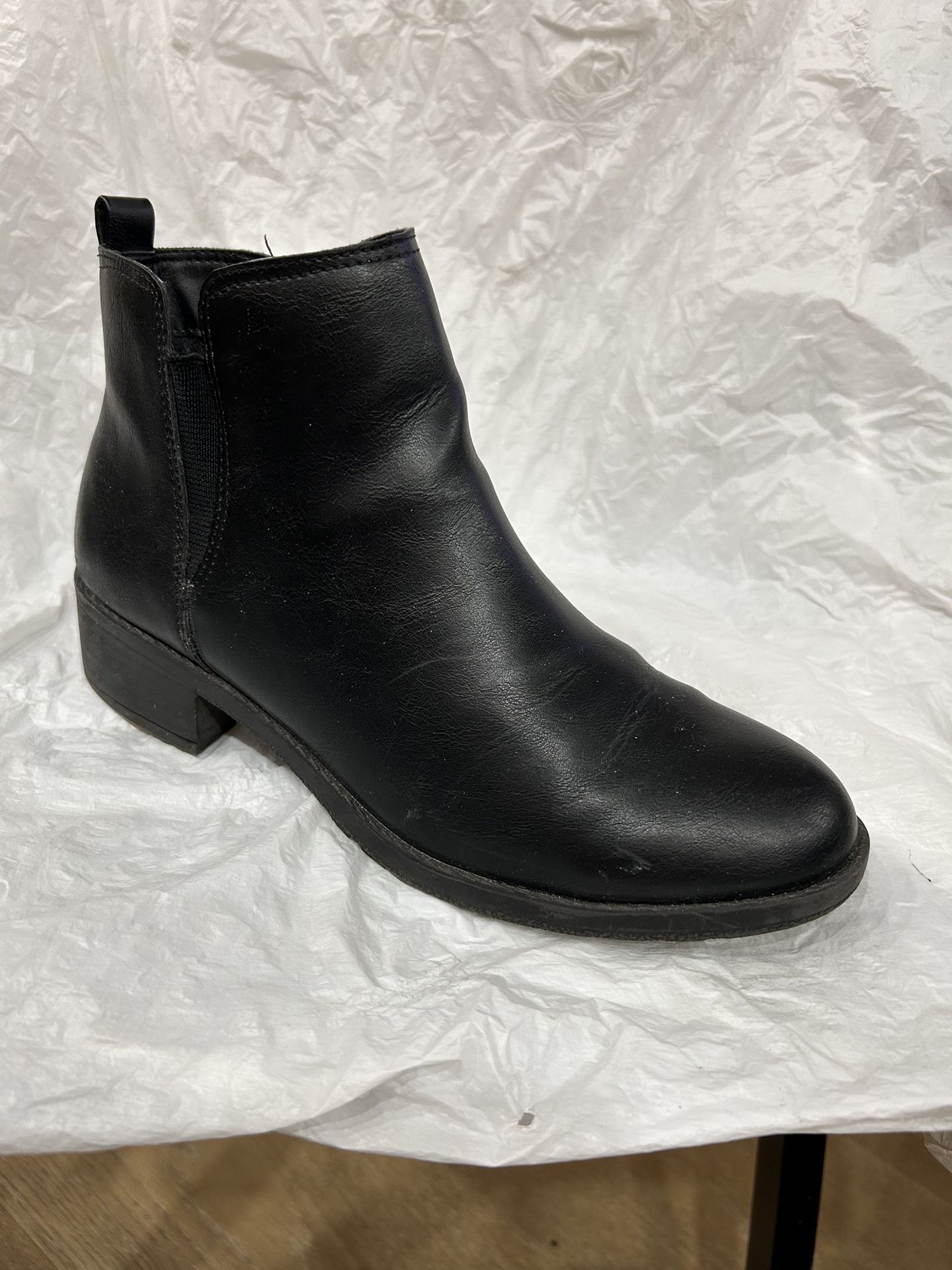 Boots Style & Co Leather Ankle Boots Booties Gift