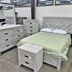 Valor 5 PC. Queen Size Bedroom Set. Brand New. MATTRESS SET IS NOT INCLUDED.