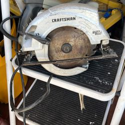 Craftsman Laser Trac Buzzsaw With Measure