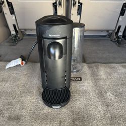 Nespresso Vertuo Plus 