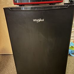 Whirlpool mini fridge and freezer