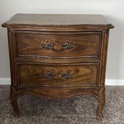 Dubarry Vintage Dixie Furniture Set - Original Owner