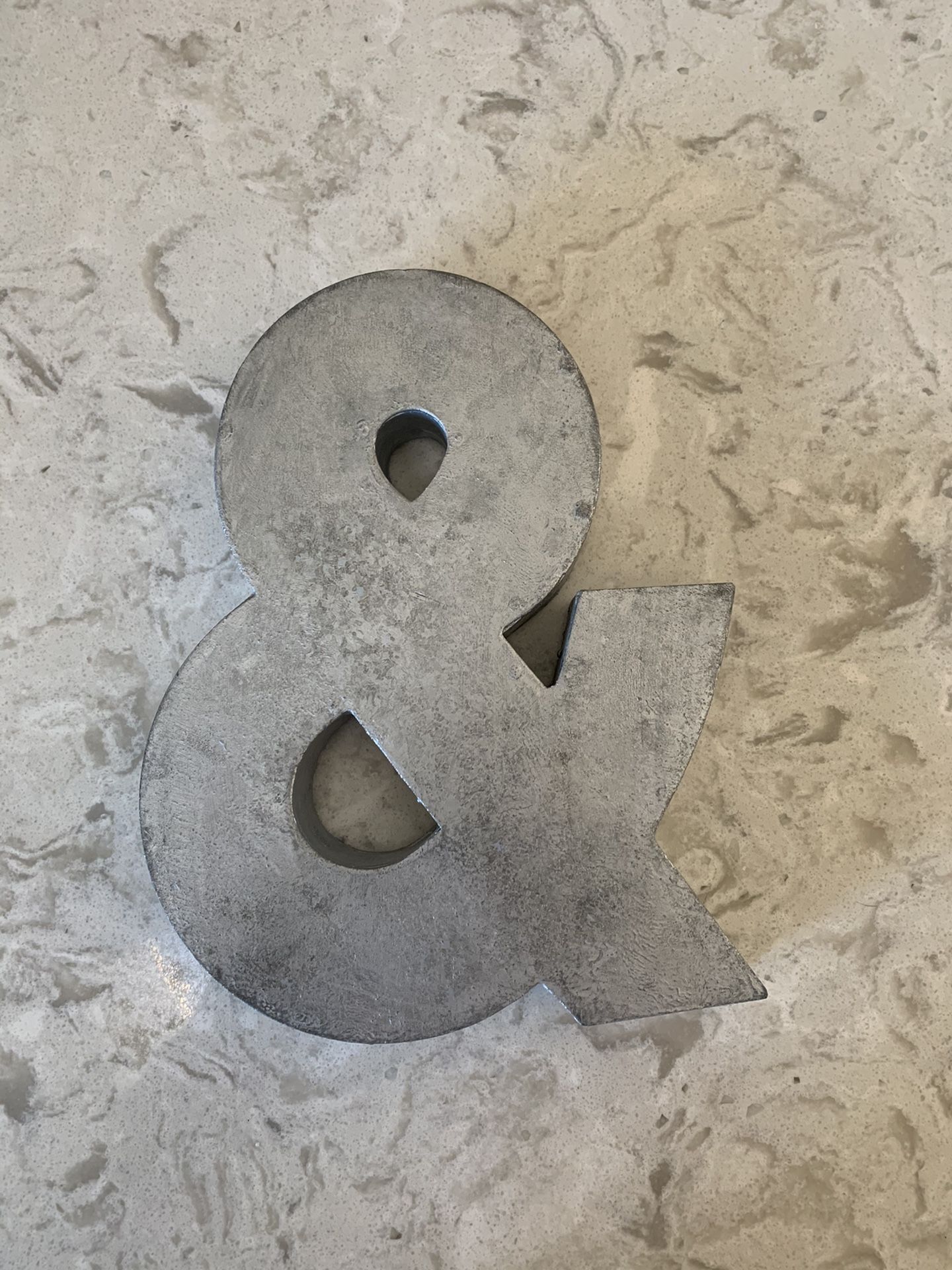 Anthropologie metal ampersand (&) sign